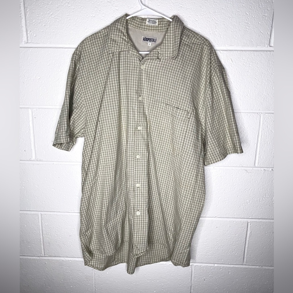 < Vintage Aeropostale Green Casual Button Down Shirt >